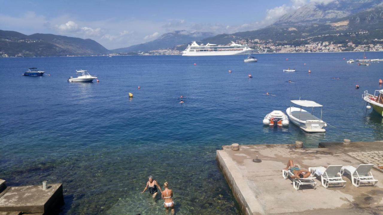 Villa Del Mare Herceg Novi Exterior photo